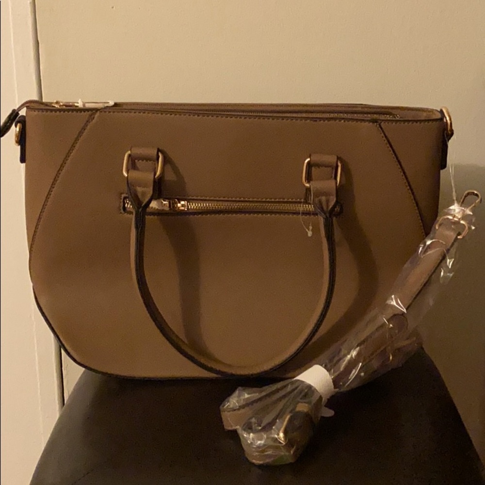Bag - Picture 1 of 2